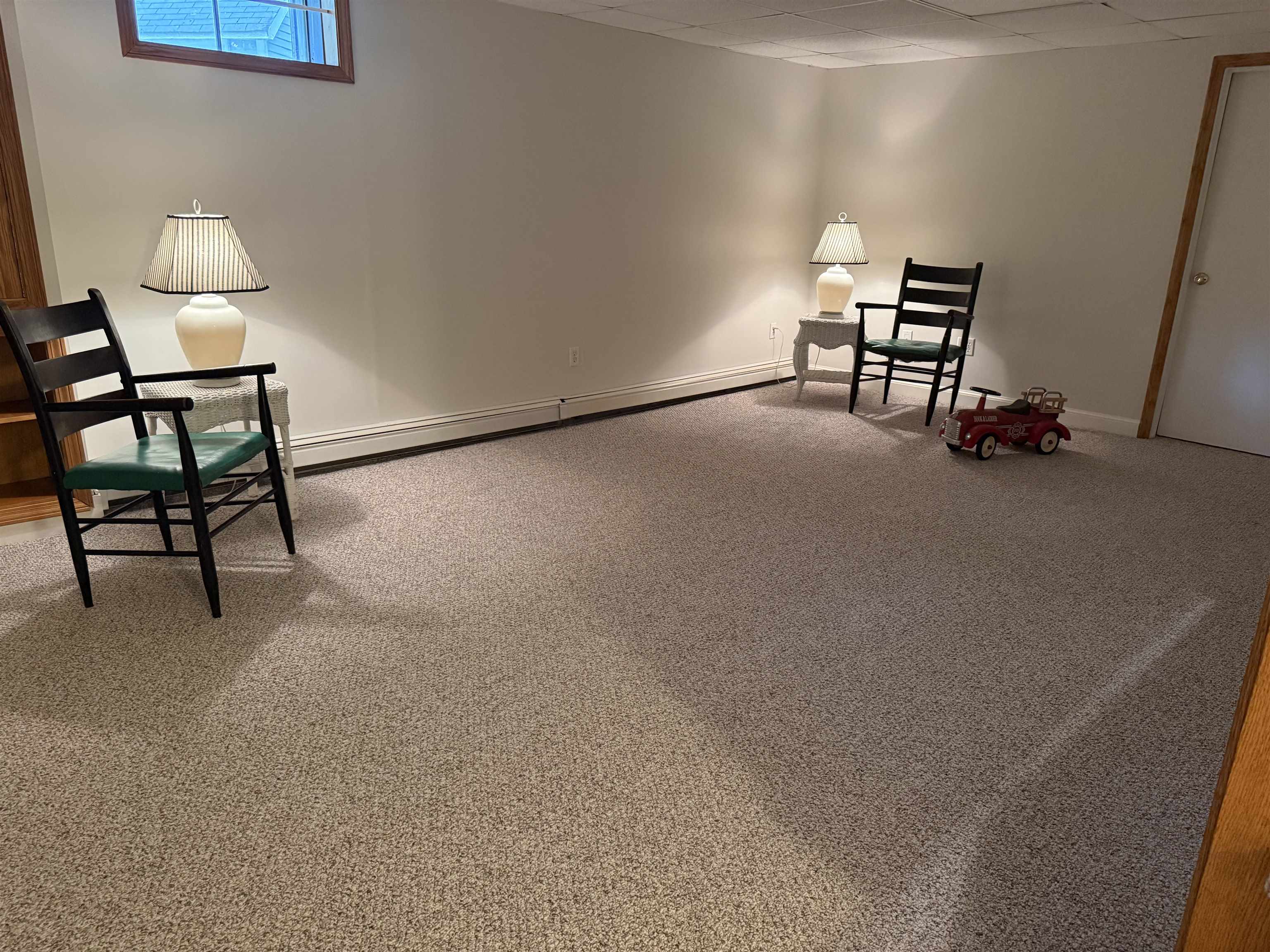 33 Oriole Road Windham, NH 03087 - Photo 27 of 46 Gallery Image 27