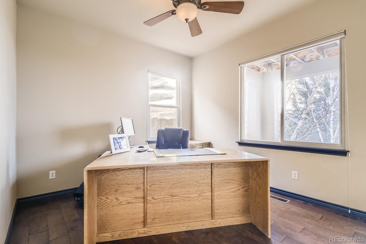2753 Southshire Road Highlands Ranch, CO 80126 - Photo 13 of 40 Gallery Image 13