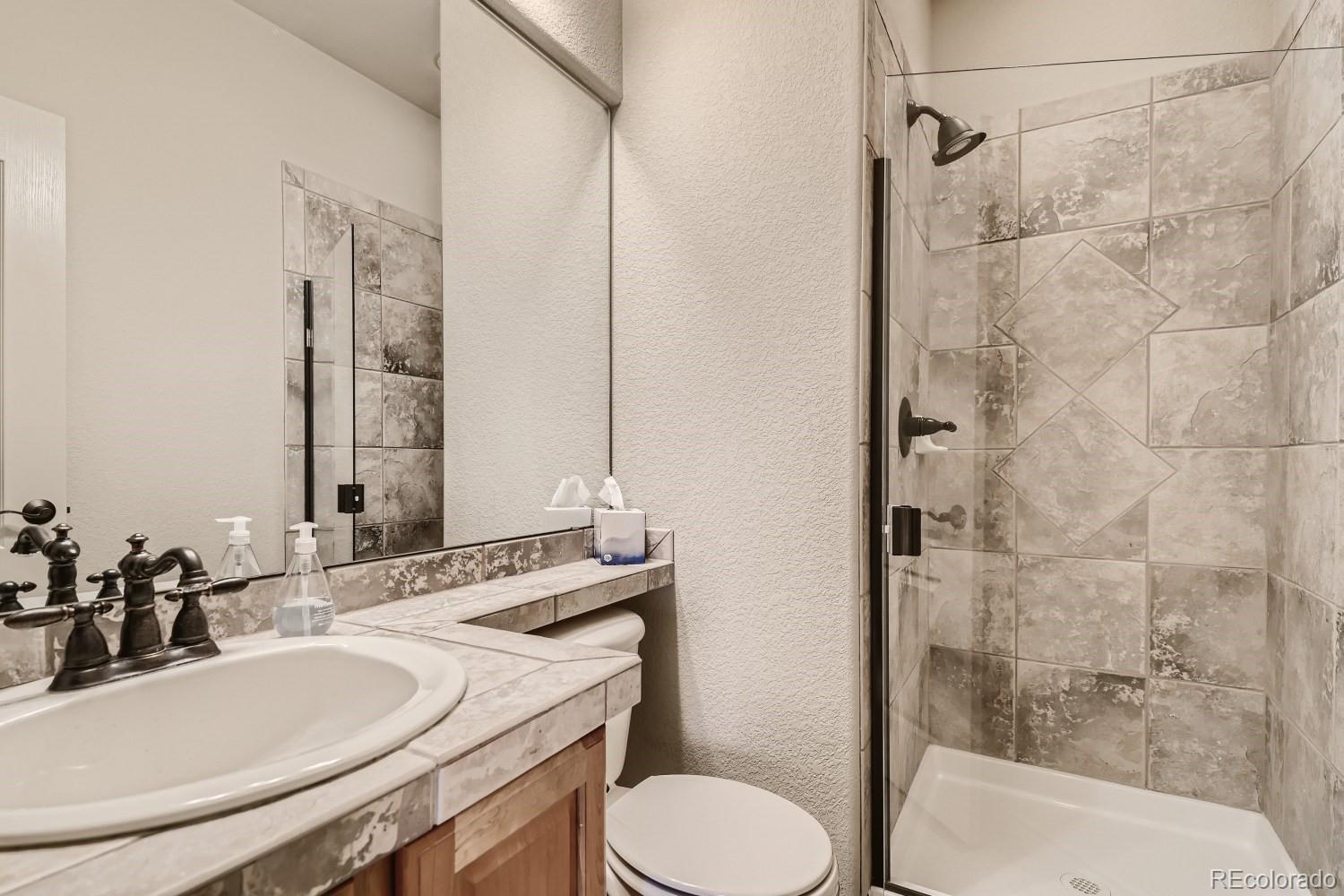 2753 Southshire Road Highlands Ranch, CO 80126 - Photo 14 of 40 Gallery Image 14