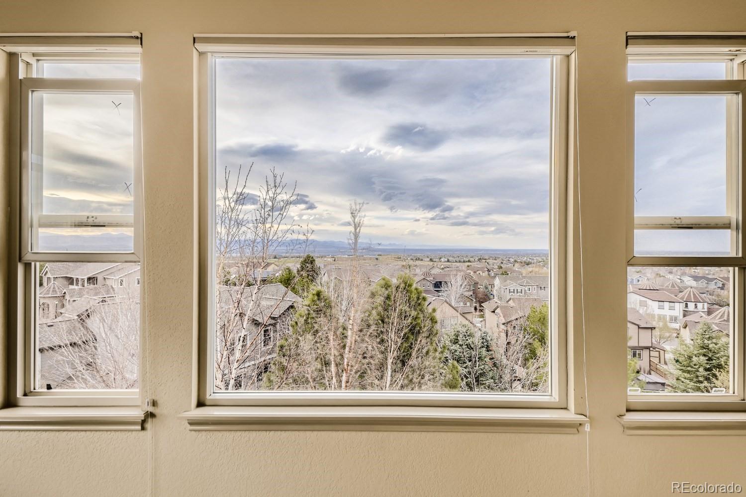2753 Southshire Road Highlands Ranch, CO 80126 - Photo 31 of 40 Gallery Image 31