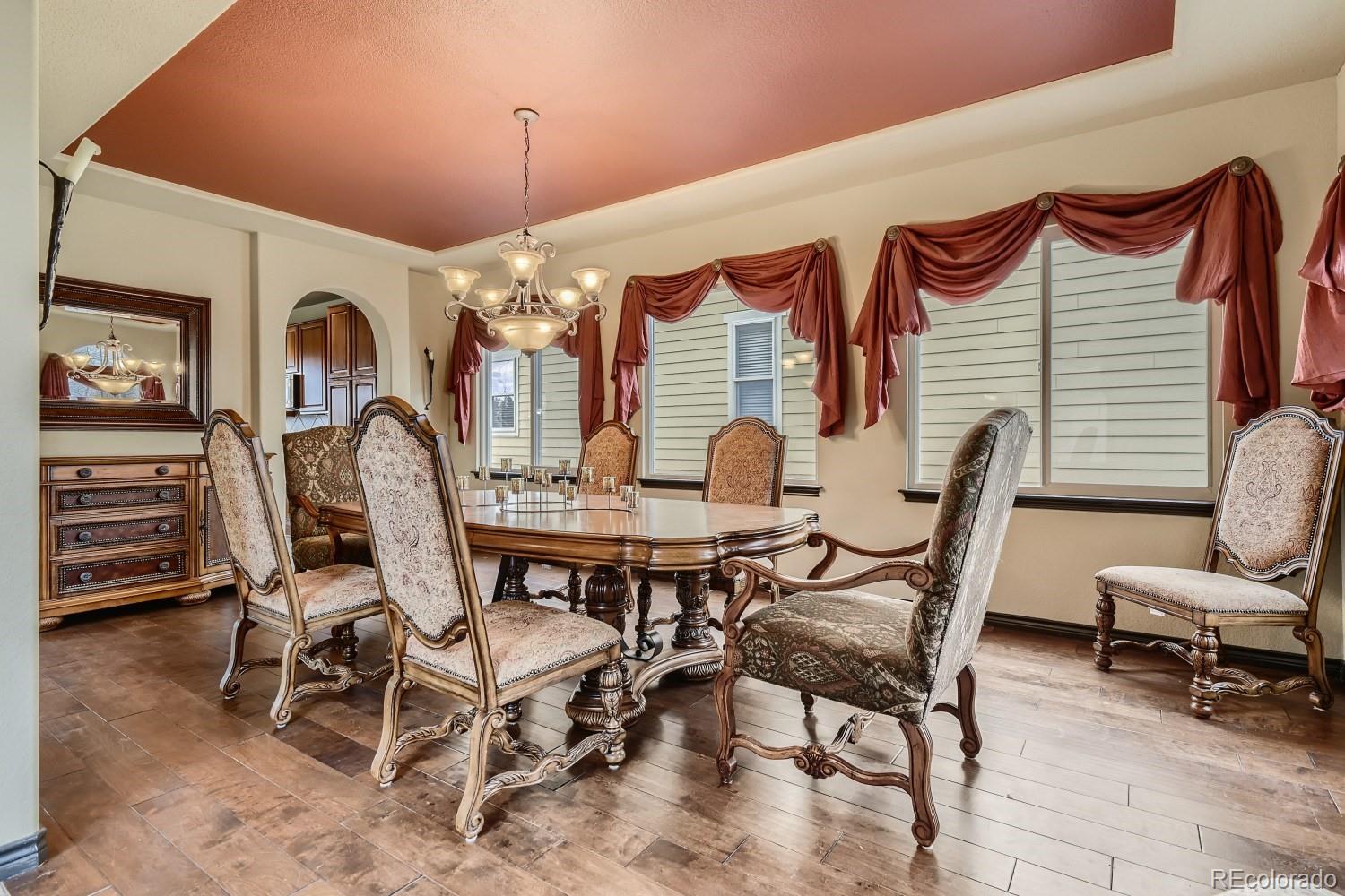 2753 Southshire Road Highlands Ranch, CO 80126 - Photo 9 of 40 Gallery Image 9
