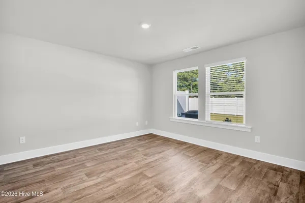 $2,200 | 121 South Grassland Road, Surf City, NC 28445