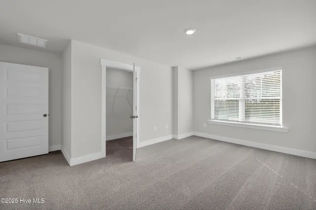 $2,200 | 121 South Grassland Road, Surf City, NC 28445