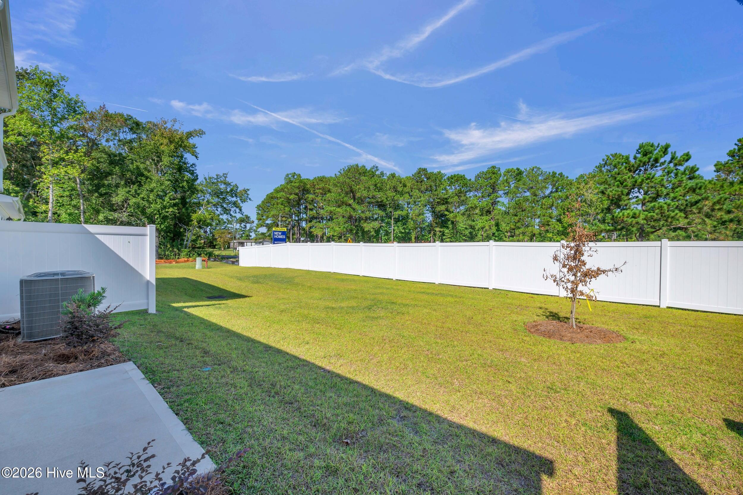 121 South Grassland Road Surf City, NC 28445 - Photo 30 of 44 32_121 s grassland rd-00032