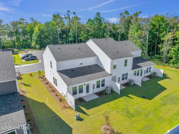 $2,200 | 121 South Grassland Road, Surf City, NC 28445