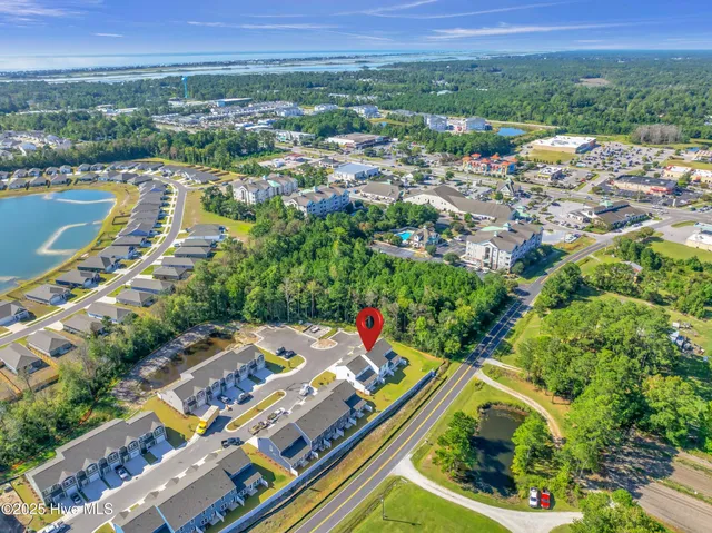 $2,200 | 121 South Grassland Road, Surf City, NC 28445