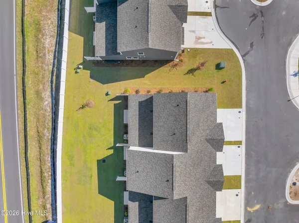 $2,200 | 121 South Grassland Road, Surf City, NC 28445