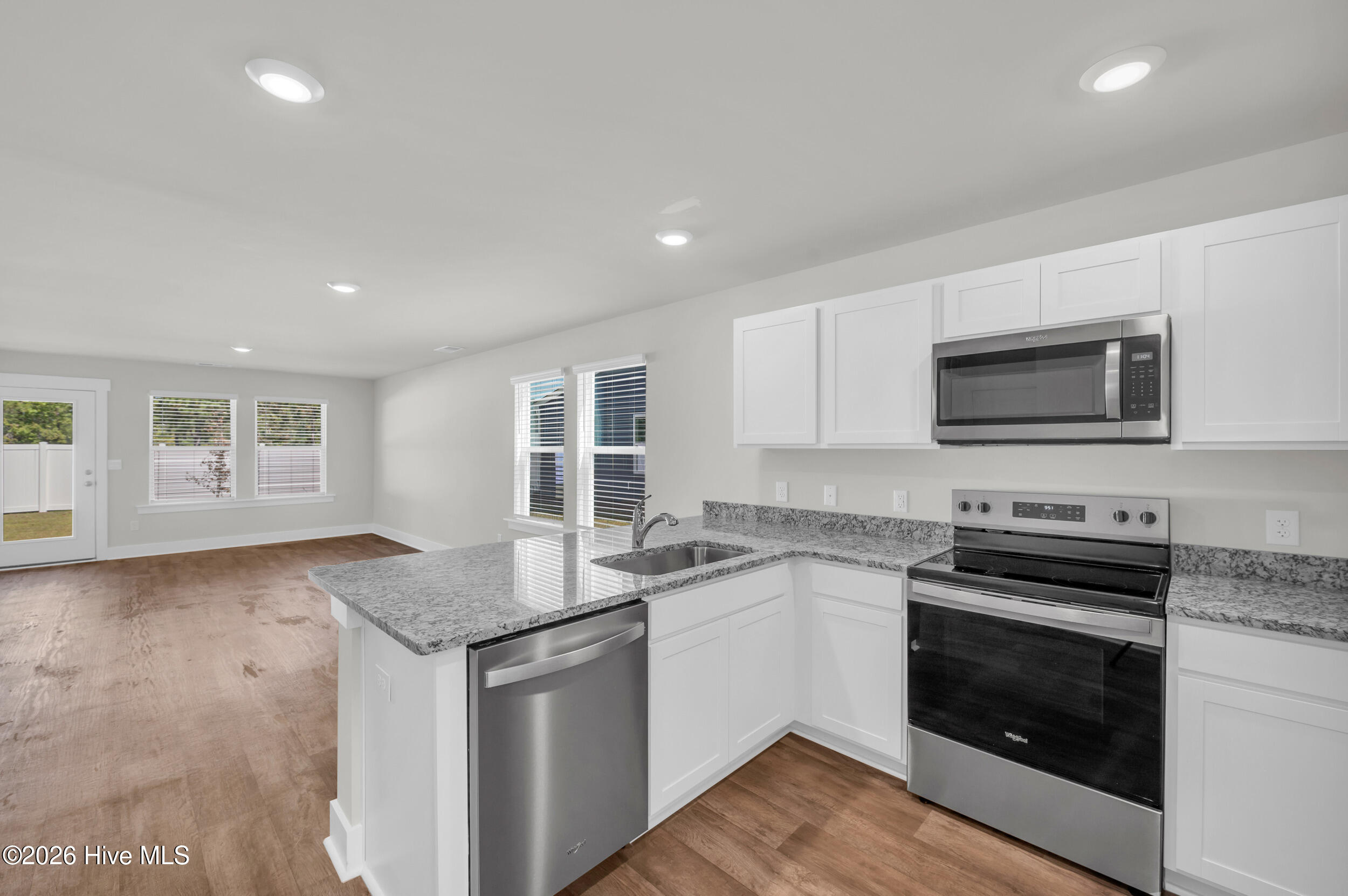 121 South Grassland Road Surf City, NC 28445 - Photo 5 of 44 7_121 s grassland rd-0007