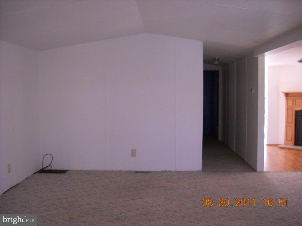 2379 River Road, Unit 16 Bainbridge, PA 17502 - Photo 4 of 7 Gallery Image 4