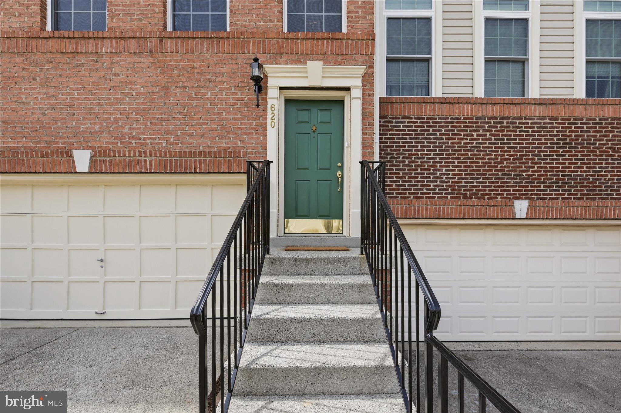 620 Howitzer Terrace Northeast Leesburg, VA 20176 - Photo 2 of 57 Front Door