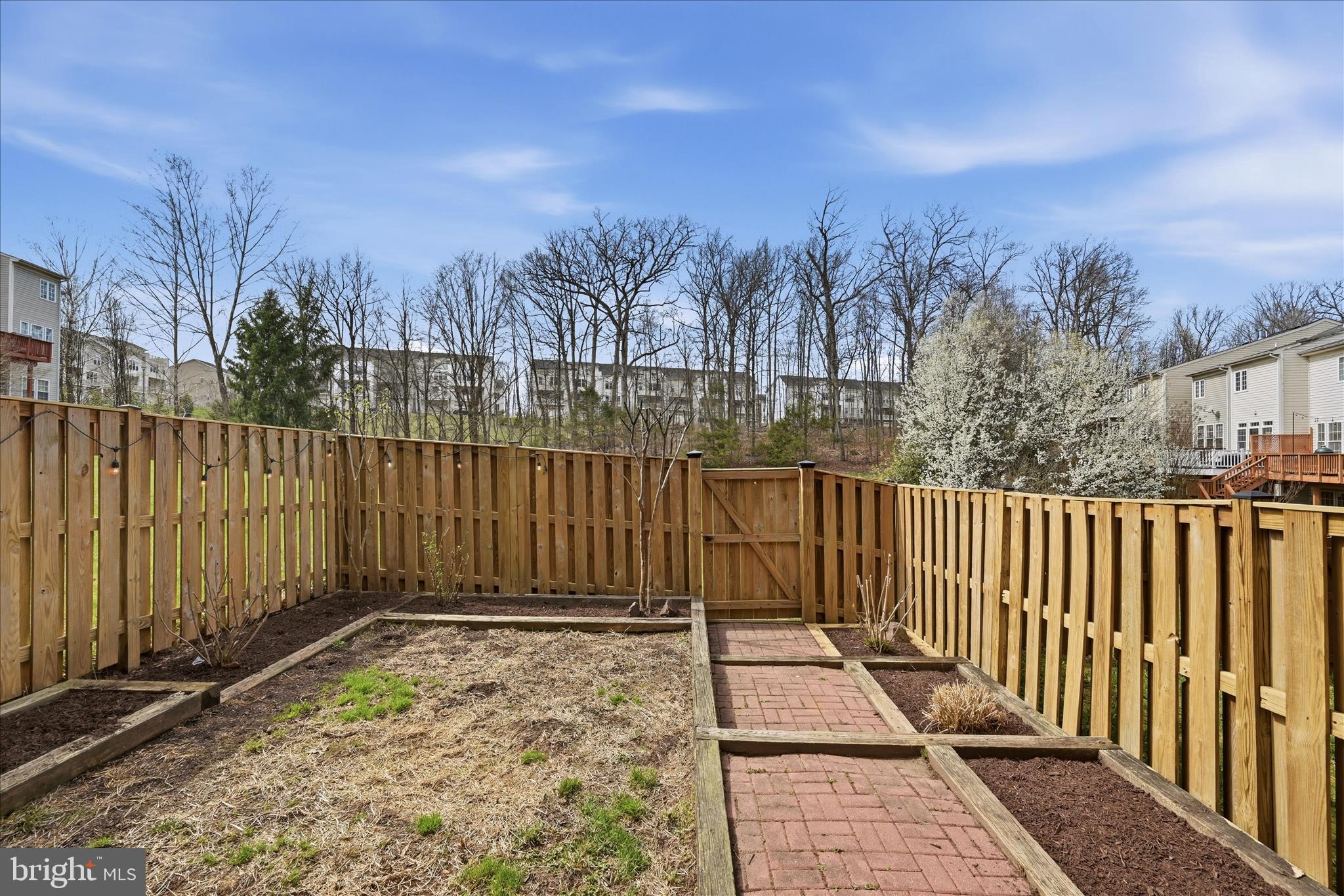 620 Howitzer Terrace Northeast Leesburg, VA 20176 - Photo 40 of 57 Backyard