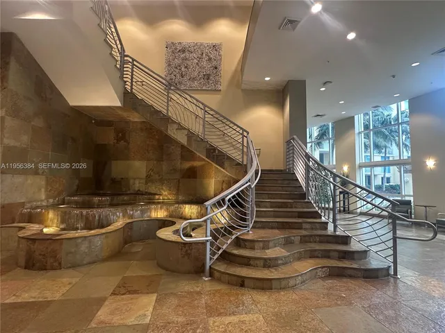 $2,400 | 1755 East Hallandale Beach Boulevard, Unit 304E, Hallandale Beach, FL 33009