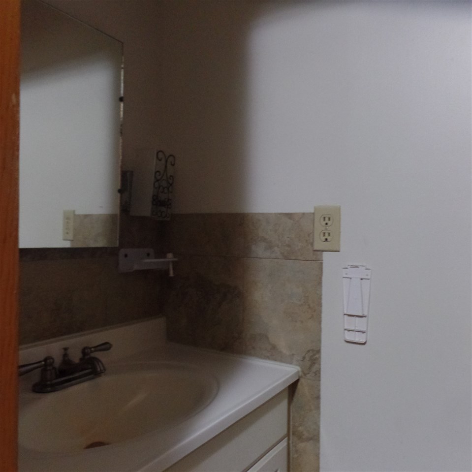 7200 South Mission Road Mount Pleasant, MI 48858 - Photo 20 of 28 1826124-19.JPG
