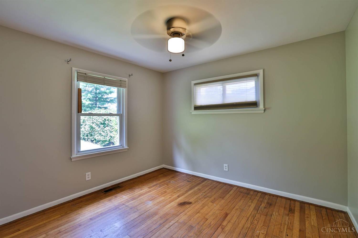 8747 Cheviot Road Cincinnati, OH 45251 - Photo 15 of 28