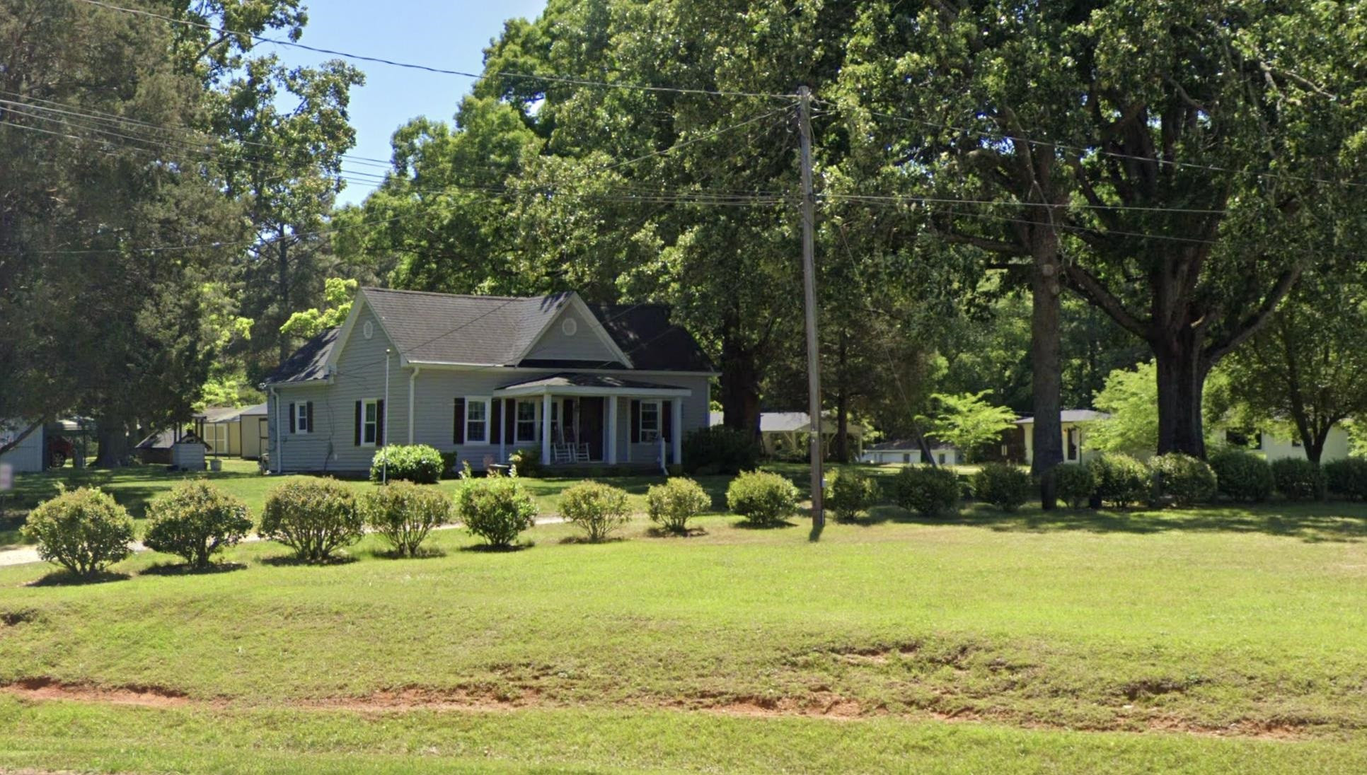 6125 Yates Mill Pond Road Raleigh, NC 27606 - Photo 11 of 17 Photo 11