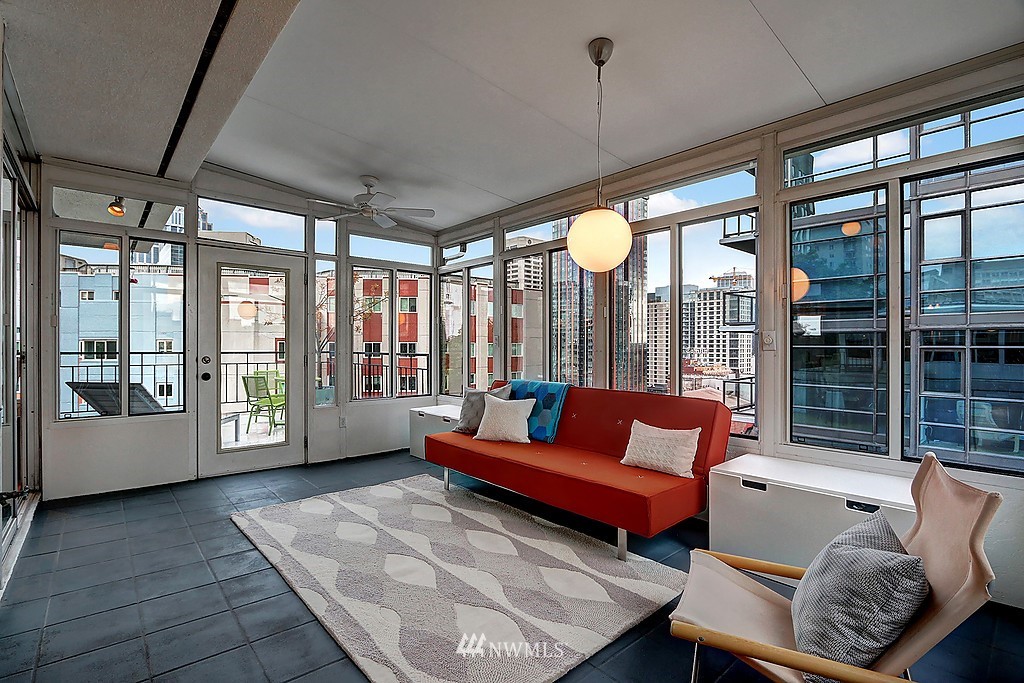 1000 Union Street, Unit PHA Seattle, WA 98101 - Photo 13 of 25