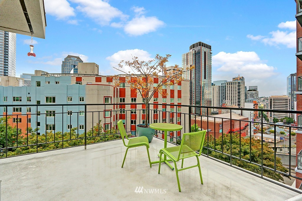 1000 Union Street, Unit PHA Seattle, WA 98101 - Photo 15 of 25