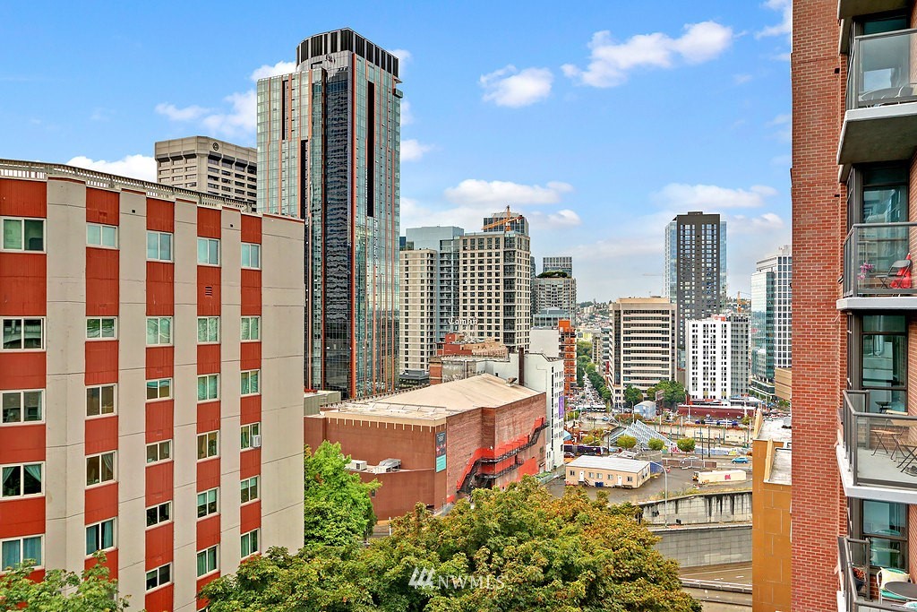 1000 Union Street, Unit PHA Seattle, WA 98101 - Photo 23 of 25