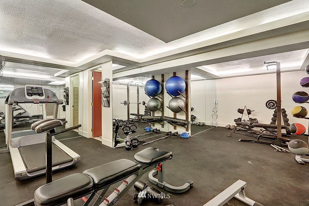 1000 Union Street, Unit PHA Seattle, WA 98101 - Photo 24 of 25