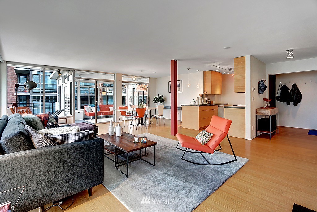 1000 Union Street, Unit PHA Seattle, WA 98101 - Photo 4 of 25