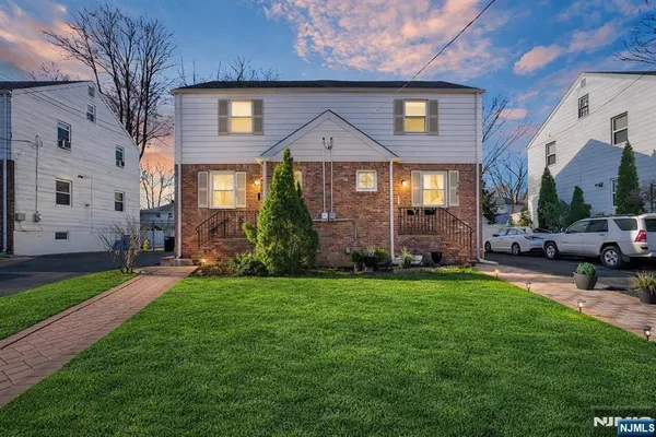 $529,999 | 590 North Street, Teaneck, NJ 07666