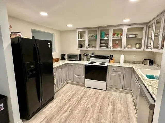 $1,650 | 211 Orange Avenue, Fort Pierce, FL 34950