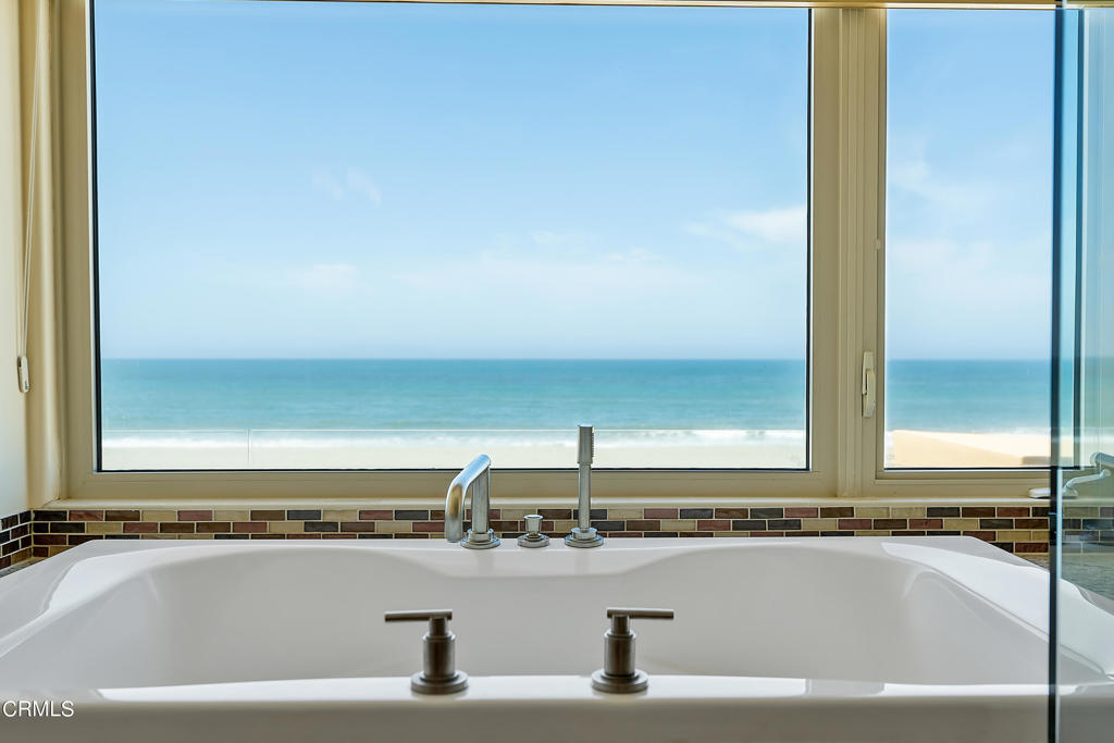 791 Mandalay Beach Road Oxnard, CA 93035 - Photo 31 of 46 a view of a bathroom with a tub and a sink