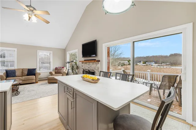 $1,400,000 | 125 Montauk Road, Narragansett, RI 02882