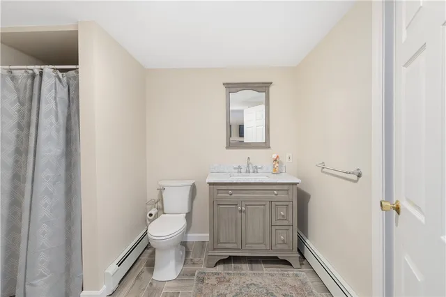 $1,400,000 | 125 Montauk Road, Narragansett, RI 02882