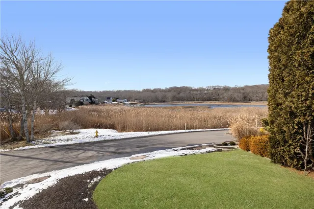 $1,400,000 | 125 Montauk Road, Narragansett, RI 02882