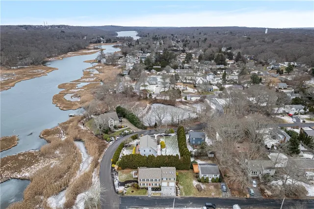 $1,400,000 | 125 Montauk Road, Narragansett, RI 02882
