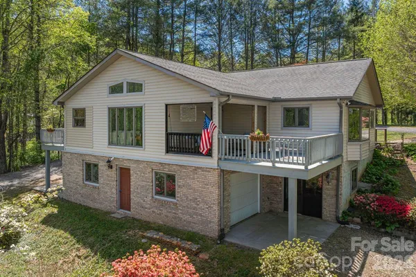 $449,000 | 431 Pleasant Grove Road, Hendersonville, NC 28739