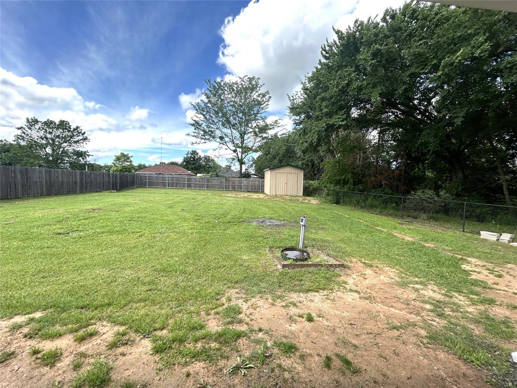 1974 County Road Powderly, TX 75473 - Photo 24 of 33 a view of a trees with a park