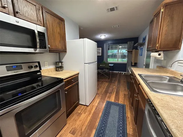 $230,000 | 1974 County Road, Powderly, TX 75473