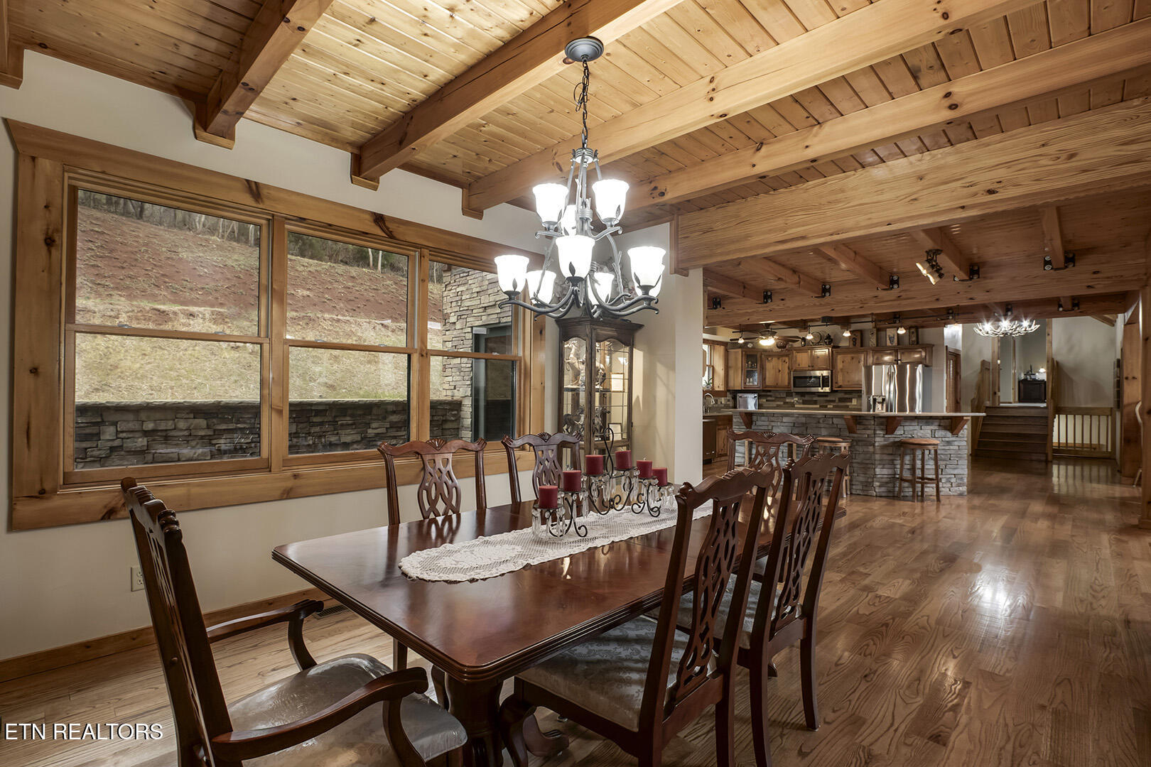 124 Overlook Way Vonore, TN 37885 - Photo 12 of 60 12_OverlookWay_124_Dining02