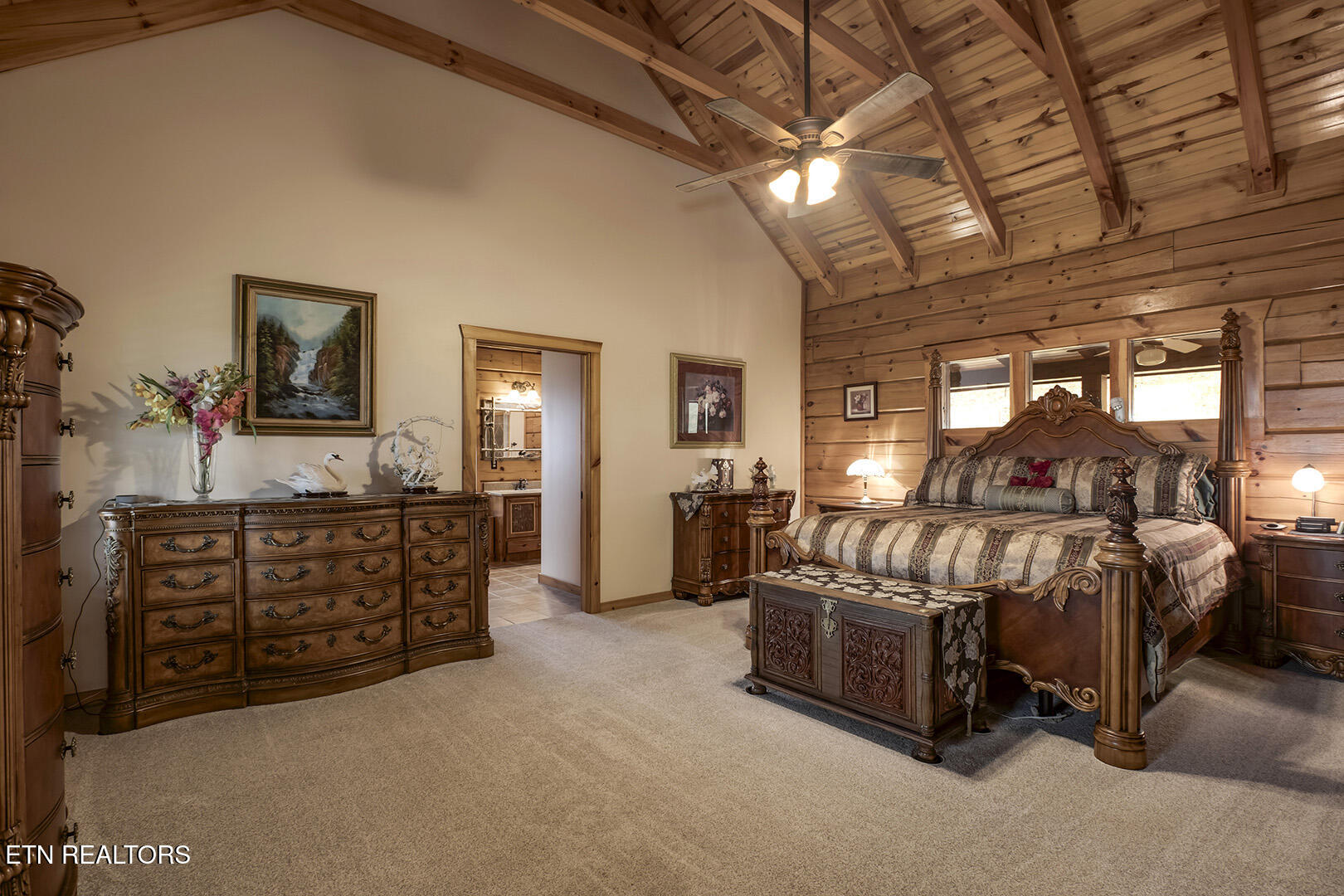 124 Overlook Way Vonore, TN 37885 - Photo 32 of 60 32_OverlookWay_124_MasterBedroom01