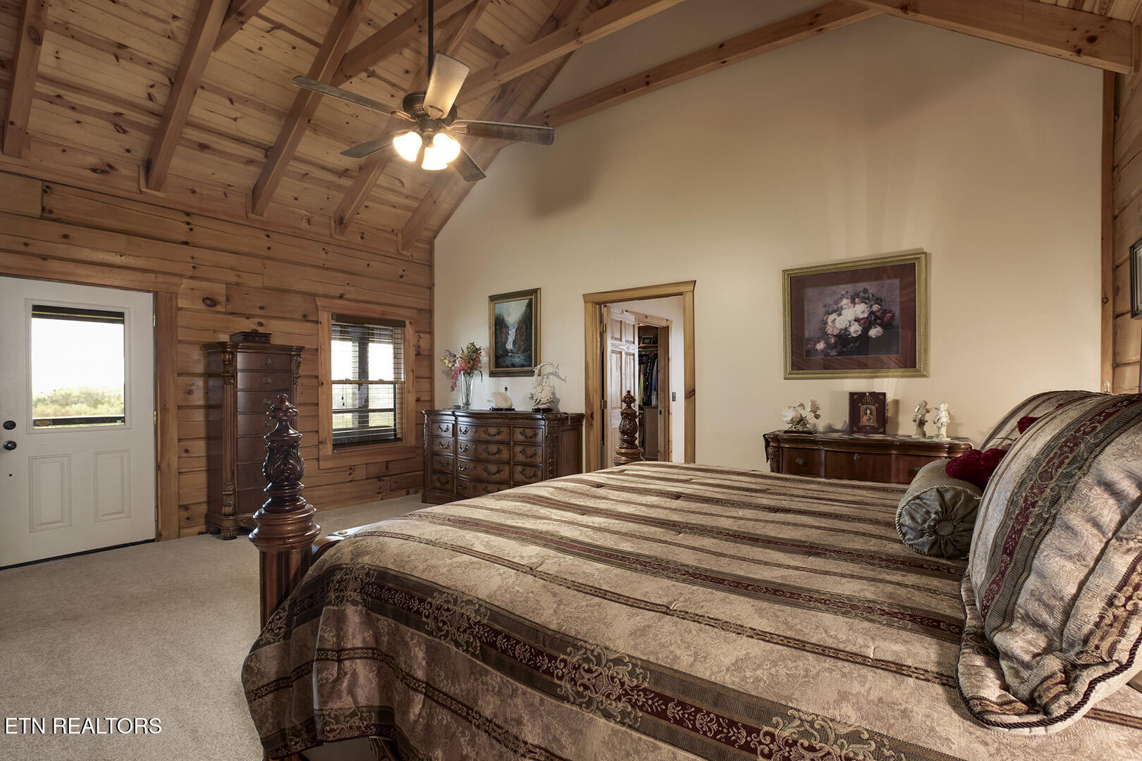 124 Overlook Way Vonore, TN 37885 - Photo 45 of 60 45_OverlookWay_124_MasterBedroom03-Maste