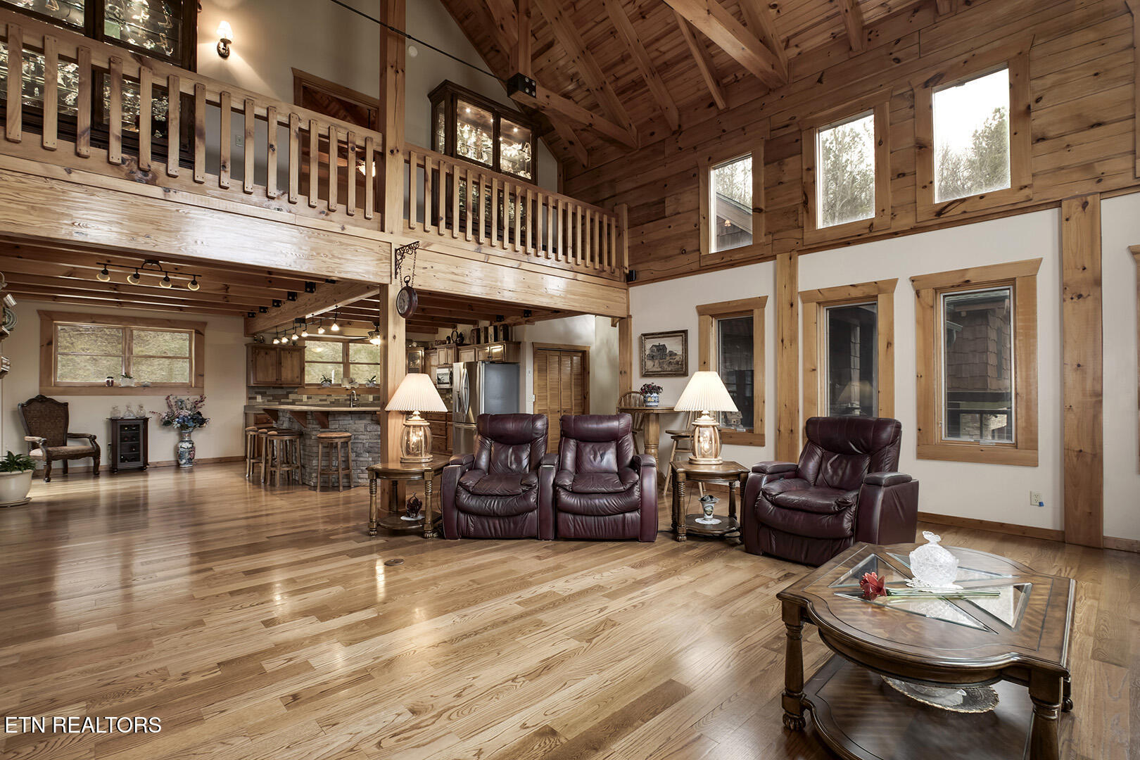 124 Overlook Way Vonore, TN 37885 - Photo 7 of 60 07_OverlookWay_124_Living01