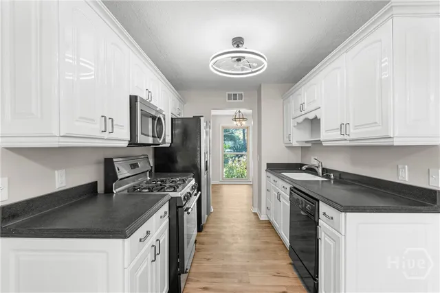 $314,900 | 11401 Willis Drive, Savannah, GA 31419