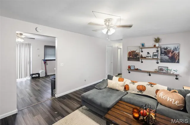 $174,000 | 903 Coral Drive, Fairview Heights, IL 62208