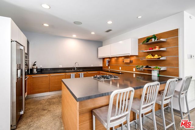 $10,995 | 5705 Katherine Avenue, Sherman Oaks, CA 91401