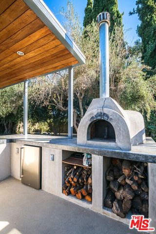 $10,995 | 5705 Katherine Avenue, Sherman Oaks, CA 91401