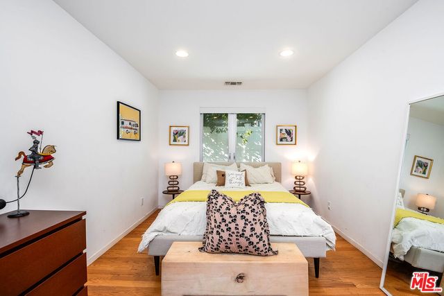 $10,995 | 5705 Katherine Avenue, Sherman Oaks, CA 91401