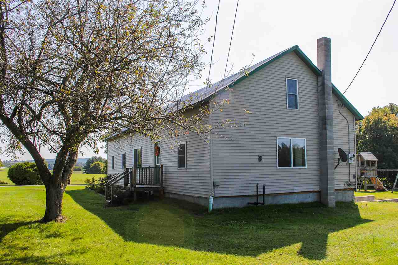 1713 Plains Road Georgia, VT 05468 - Photo 1 of 28