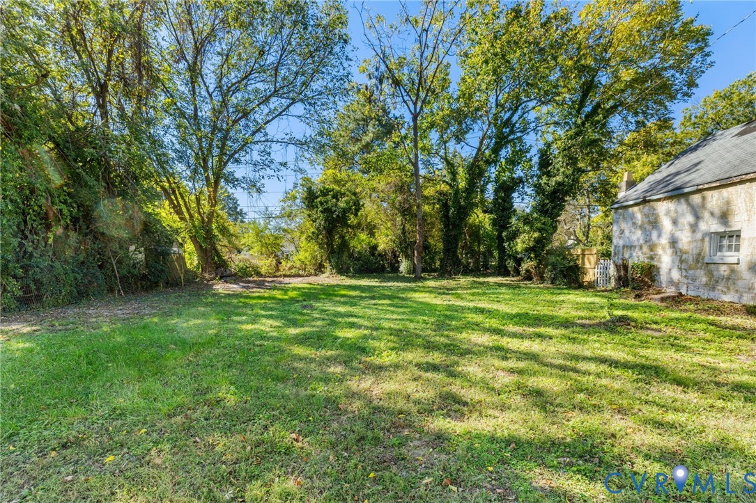 1815 Doron Lane Richmond, VA 23223 - Photo 25 of 26 a view of outdoor space with trees all around