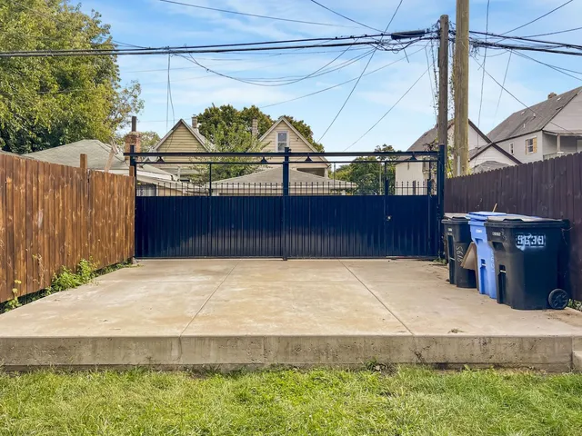 $219,900 | 5639 South Emerald Avenue, Chicago, IL 60621