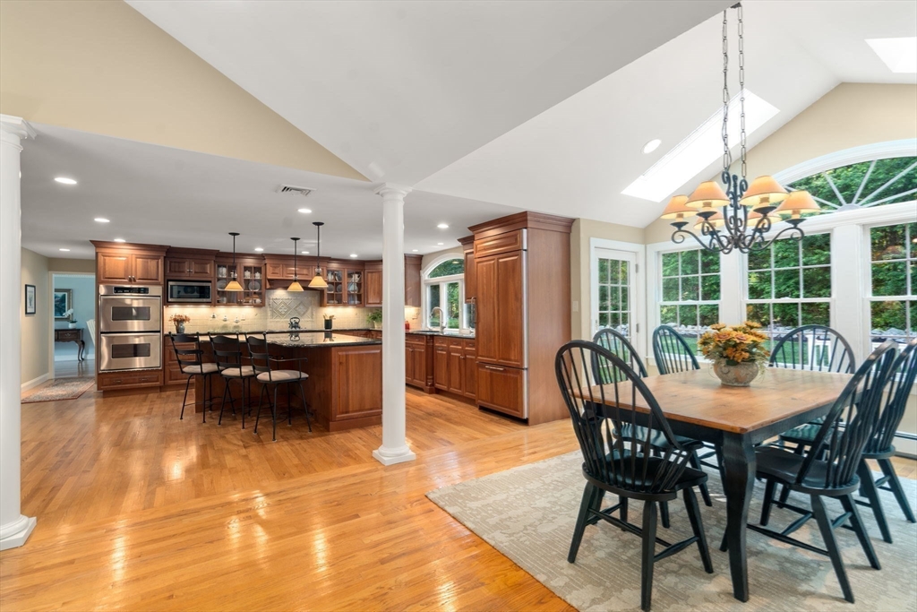 27 Oriole Road Medfield, MA 02052 - Photo 13 of 42