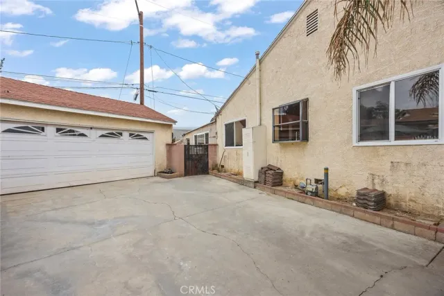 a view of a house with a patio