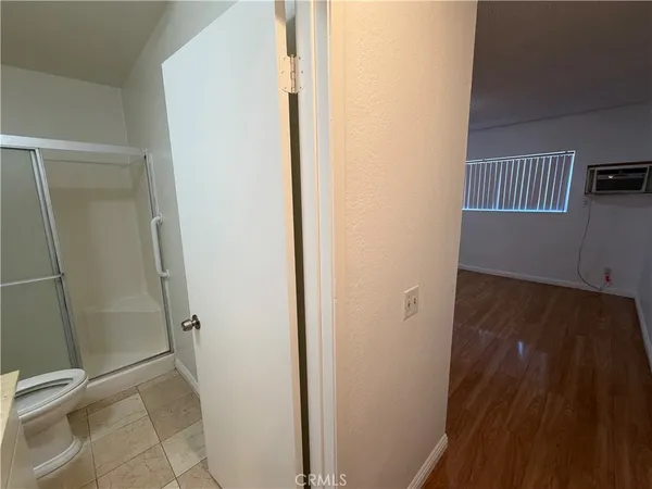 $2,700 | 240 West Verdugo Avenue, Burbank, CA 91502