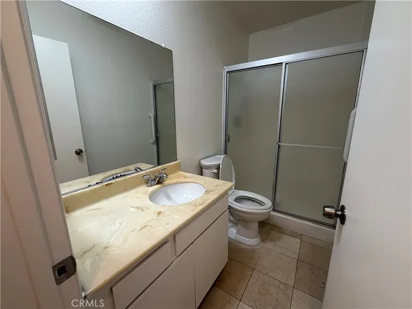 $2,700 | 240 West Verdugo Avenue, Burbank, CA 91502